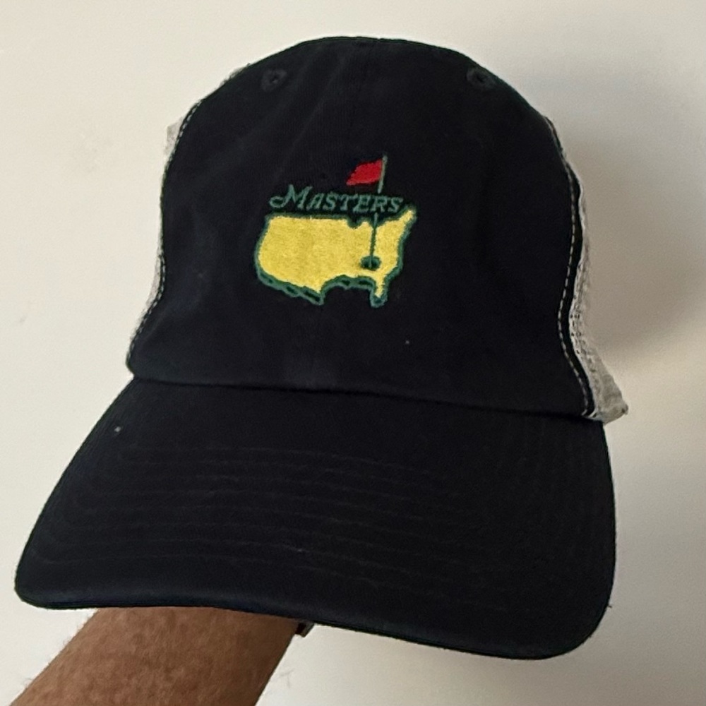 Masters Augusta Navy Blue and White Mesh Elastic Band Golf Cap by '47 Unisex EUC
